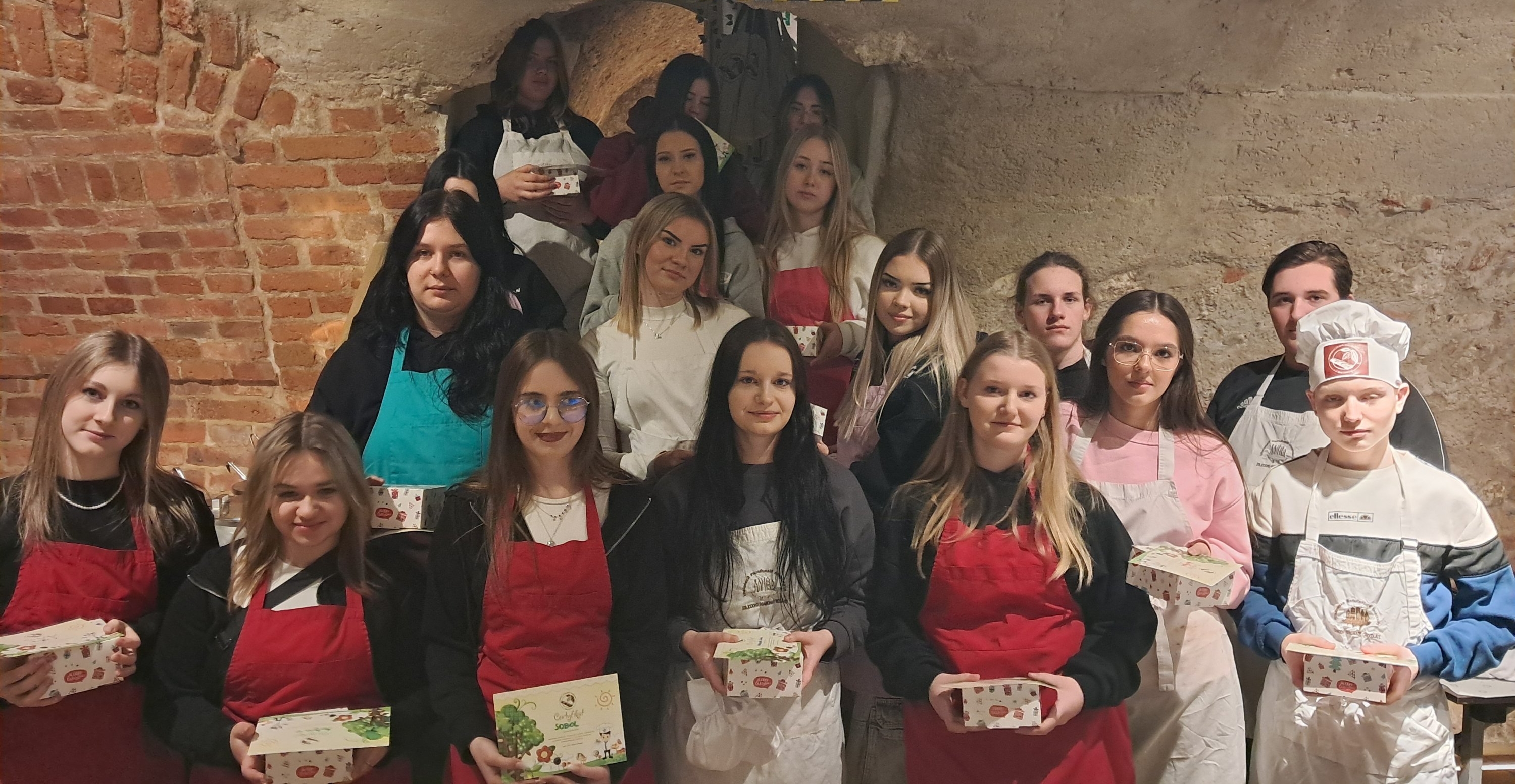 Kucharze z Zielonki w Krakowskiej Manufakturze Czekolady