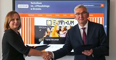„Fachowcy w swojej branży” – nowoczesny sprzęt dla Technikum im. J. Piłsudskiego w Brzesku