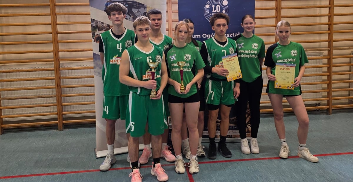 Sukces uczniów z Zielonki w Powiatowej Licealiadzie