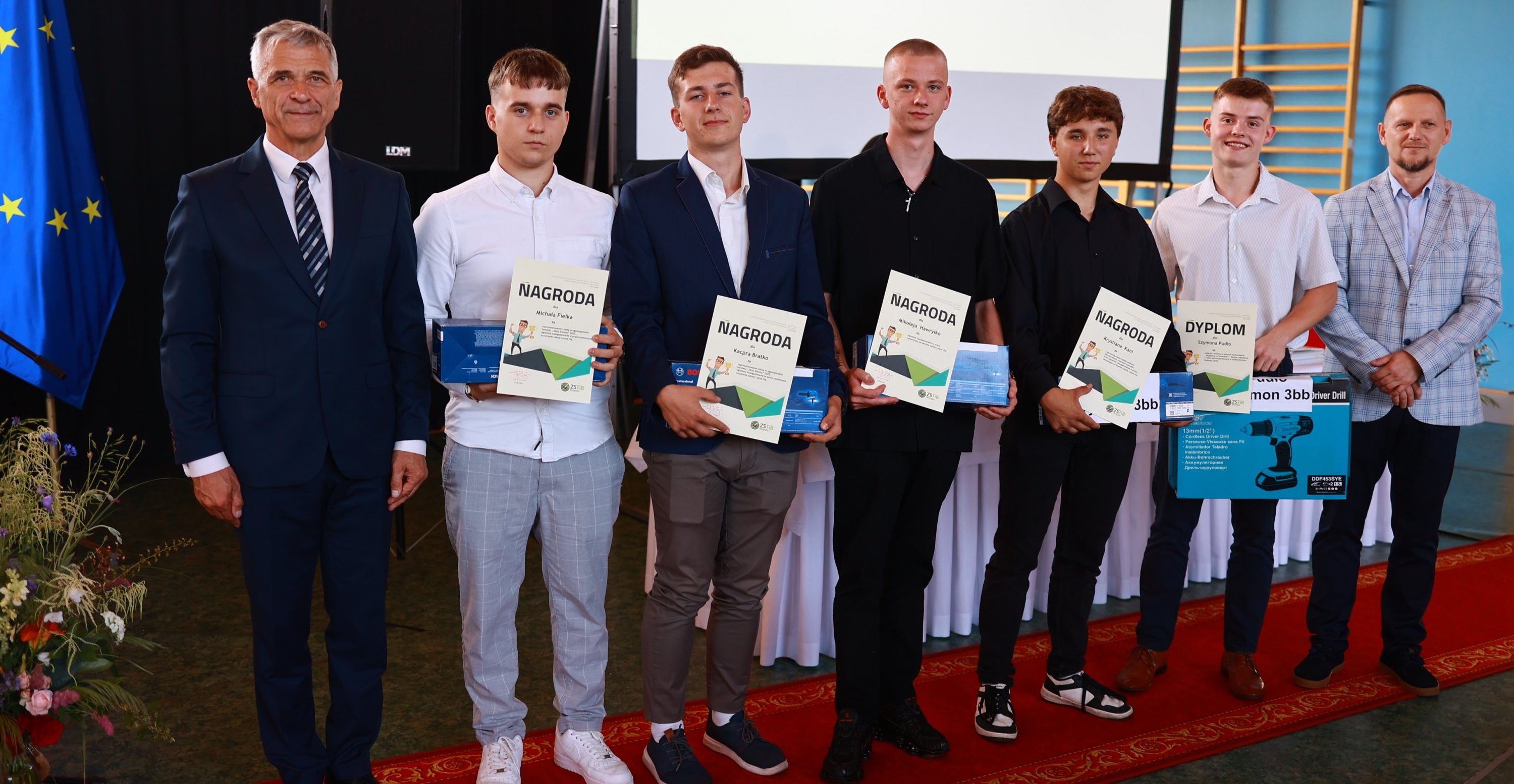 „Sukces to suma małych wysiłków powtarzanych dzień po dniu” - pożegnanie absolwentów Branżowej Szkoły I Stopnia