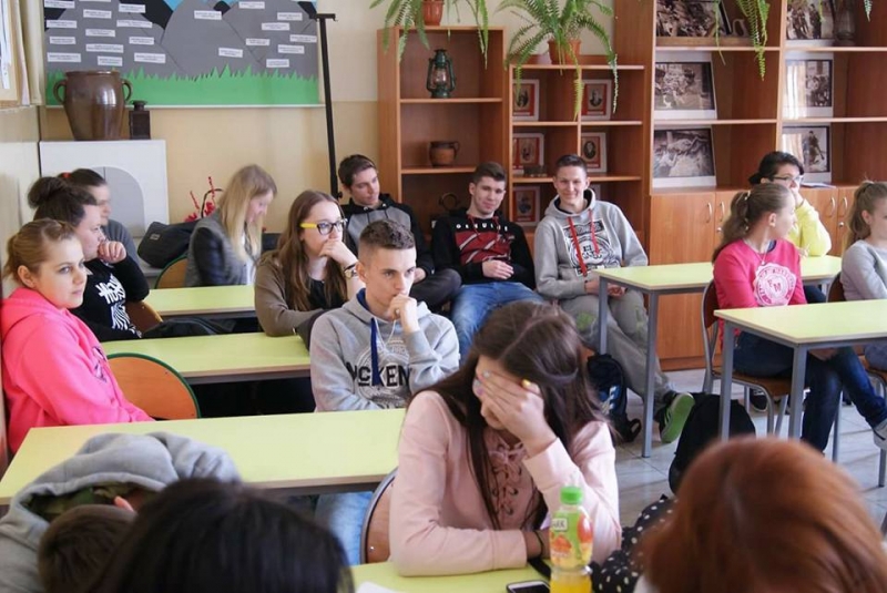 Spotkanie z radcą prawnym w ZS w Szczurowej