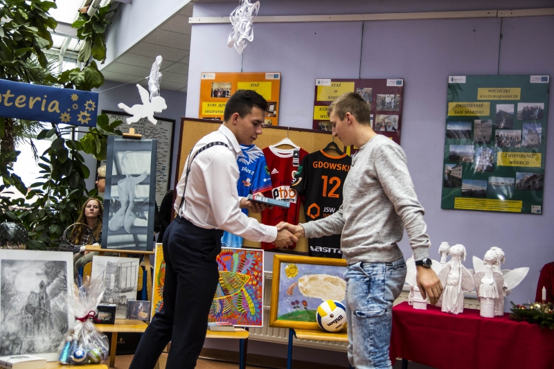 Jedynka - podziękowania po Kiermaszu Bożonarodzeniowym