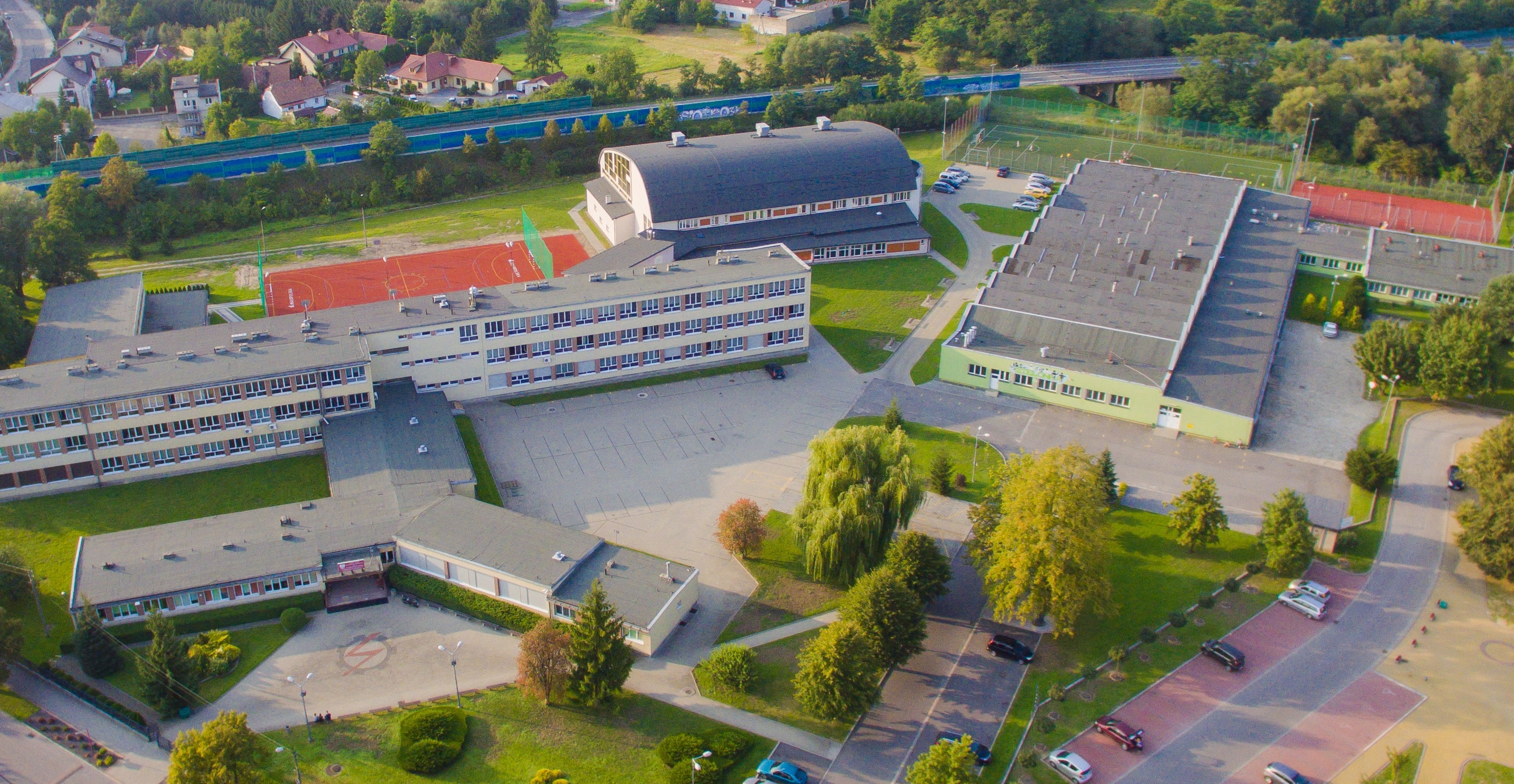 Złota tarcza dla ZSTiB w Brzesku - Perspektywy 2021