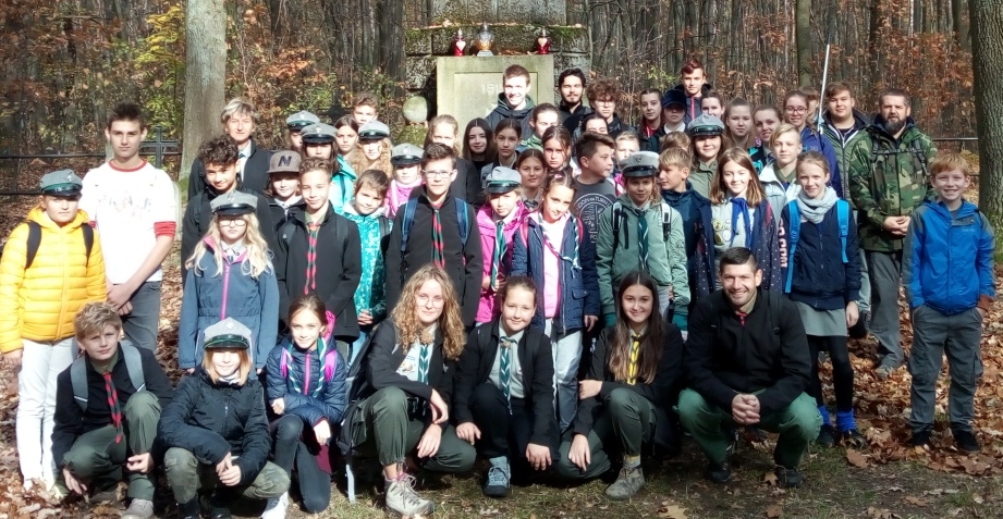 Harcerze z ZSP Nr 1 w Brzesku  - “W POSZUKIWANIU SZLAKU”