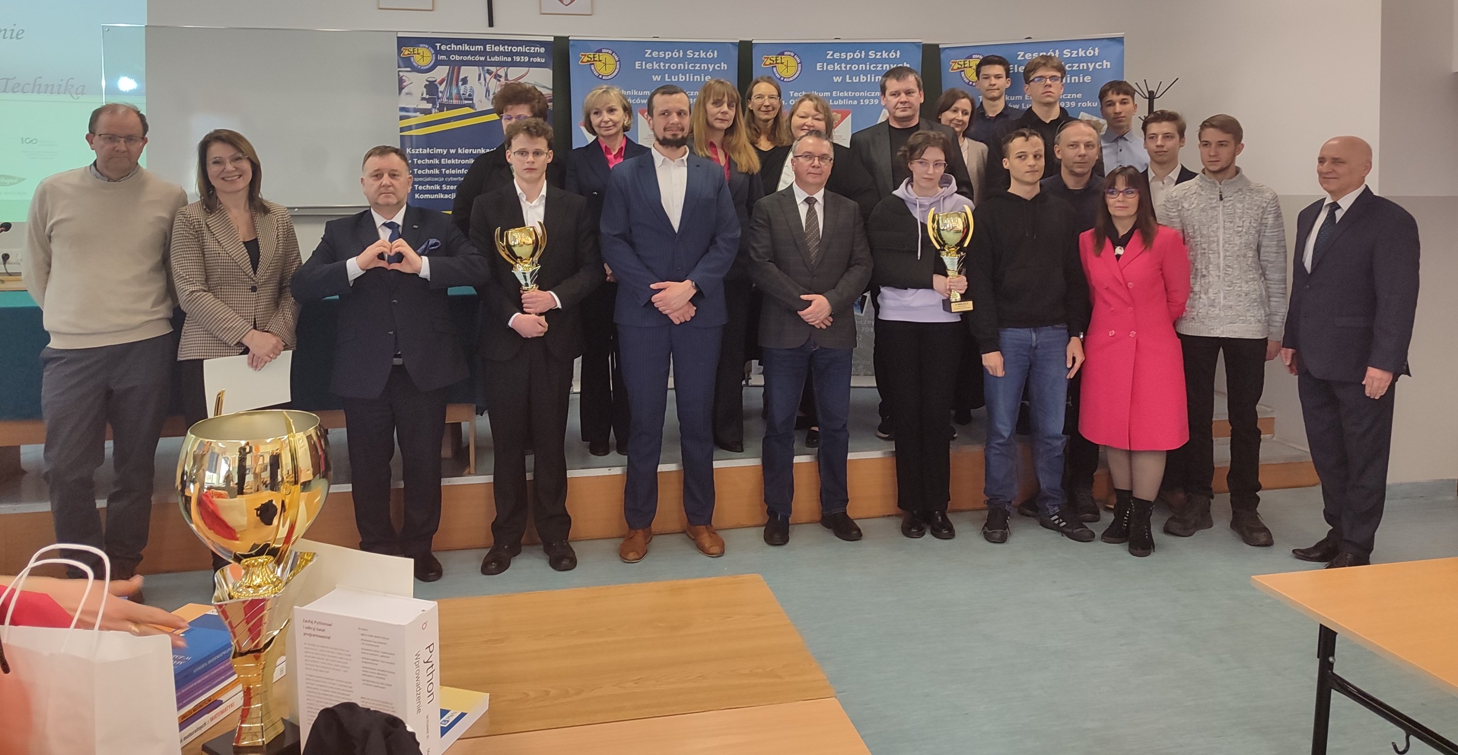 Uczeń Zielonki w finale konkursu Matematyka w Technice dla Technika