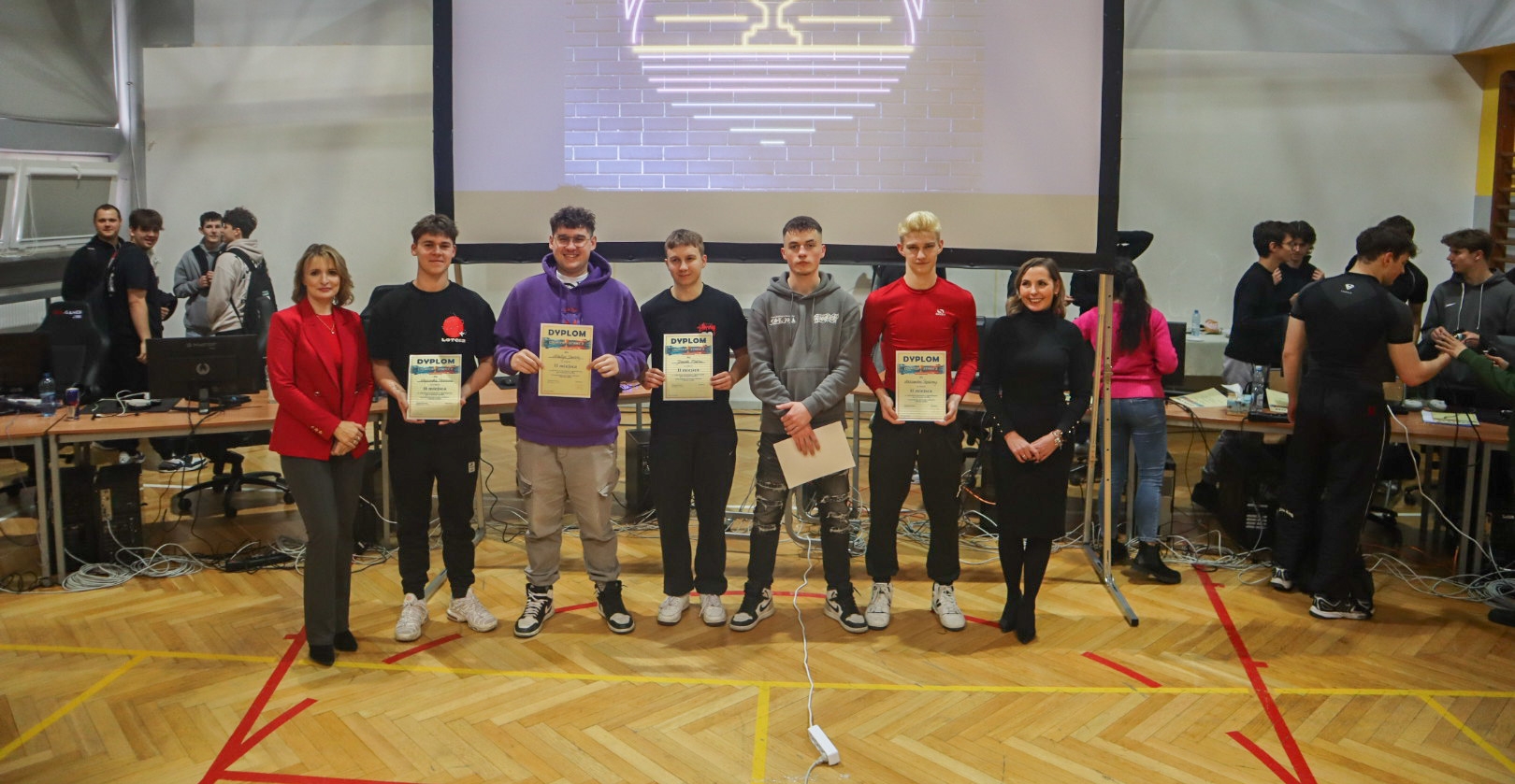 E-sport, który uczy więcej niż gry