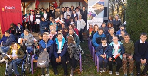 Udział SOSW w Złotej w akcji „SZKOŁA PAMIĘTA”