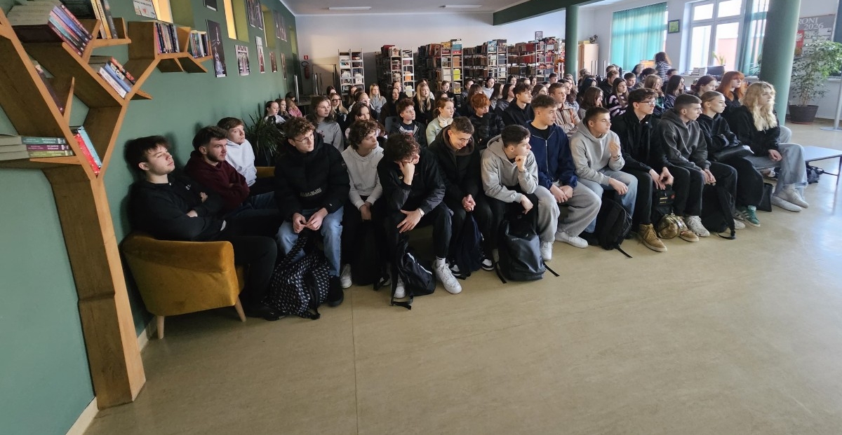 Spotkanie maturzystów z Technikum im. J. Piłsudskiego z przedstawicielami Powiatowego Urzędu Pracy w Brzesku