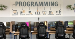 Unowocześniona pracownia programistyczna w ZSTiB w Brzesku