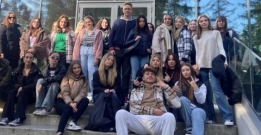 ‘Co robi zdjęcie?’ - Wycieczka zawodoznawcza fotografów z Technikum im. J. Piłsudskiego w Brzesku.