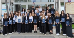 Uroczyste wręczenie certyfikatów ukończenia staży zawodowych uczniom Technikum im. J. Piłsudskiego w Brzesku